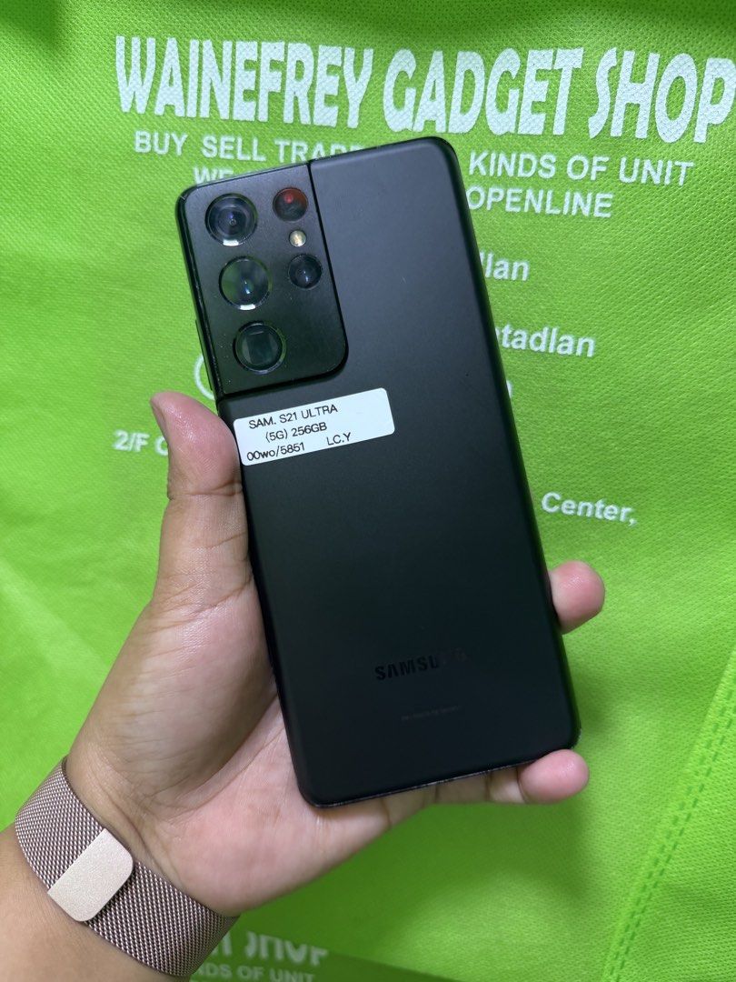 Samsung S21 Ultra 5G (Category: Samsung) located in San Juan City. Submitted by wainefreygadgetshop (Listing ID 1471092791, Image 1). Description: Samsung S21 Ultra 5G (PLEASE SEARCH MO NALANG FULL SPECS) ALL GOODS AT WORKING NO HIDDEN ISSUE GAMING PHONE PEDE PANG BACK UP PHONE SCREEN TESTED SIGNAL TESTED CAMERA SOBRANG LINAW HONEST ISSUE ILALAGAY SA NOTE KUNG MERON MAN PARA AWARE KA! Dipo makinis napaka obvious nang denta oag sa personal normal 