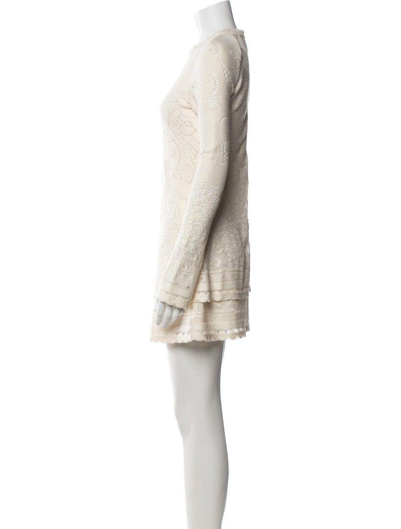 See by Chloe lace pattern mini dress off white (Category: Dresses) located in Rizal. Submitted by vanessa_finds_ (Listing ID 1471077990, Image 2). Description: .