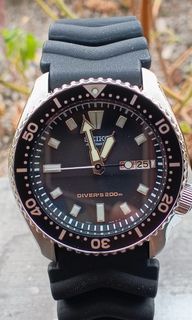 (Category: ) located in . Submitted by timekeepingwatchrepair_9d3e9d (Listing ID 1470937753, Image 1). Description: .