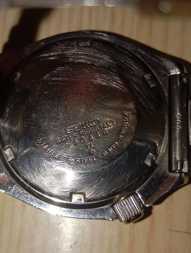 Seiko sports vintage automatic (Category: Men's Watches) located in Las Pinas. Submitted by quick_deals_great_finds2 (Listing ID 1471080333, Image 2). Description: Original seiko 6309 mechanism 38mm fits wrist 6.8 inches Good working condition.