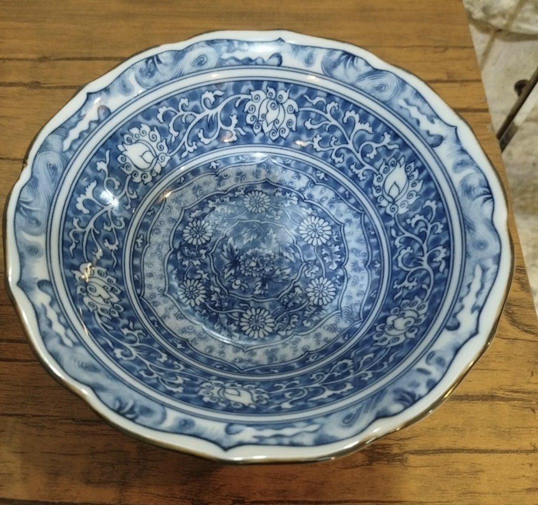 set of 4 bowl (Category: Dinnerware & Cutlery) located in San Fernando. Submitted by japansurpluselyu (Listing ID 1470973836, Image 3). Description: .