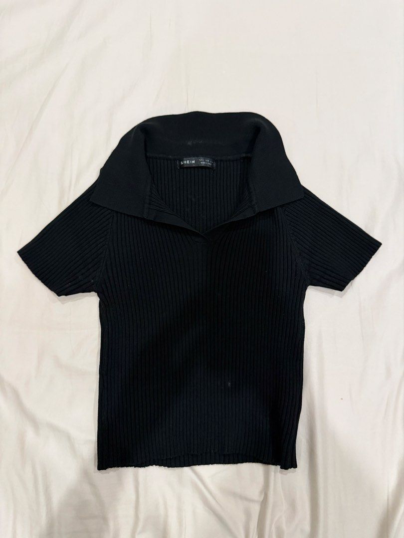 SHEIN Black Ribbed Collar Knit Top (Category: Sleeveless) located in Manila. Submitted by pinkyclothes1267 (Listing ID 1471042729, Image 1). Description: - Brand: SHEIN - Color: Black - Size: S - Material: Stretchy ribbed knit - Fit: Form-fitting - Details: Short sleeves, wide collar, open V-neckline.