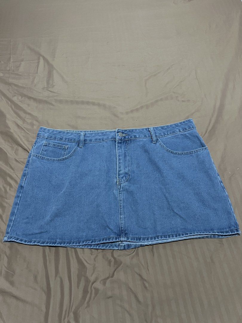 SHEIN Blue Denim Mini Skirt (Category: Skirts) located in Manila. Submitted by isthatrish (Listing ID 1471086996, Image 1). Description: FOR SALE SHEIN BLUE DENIM MINI SKIRT ONLY USED ONCE SIZE 3XL LOCATION: QUEZON CITY SAME DAY SHIPPING VIA LALAMOVE OR OTHER APPS (BUYER WILL PAY THE DELIVERY FEE) 🤗.