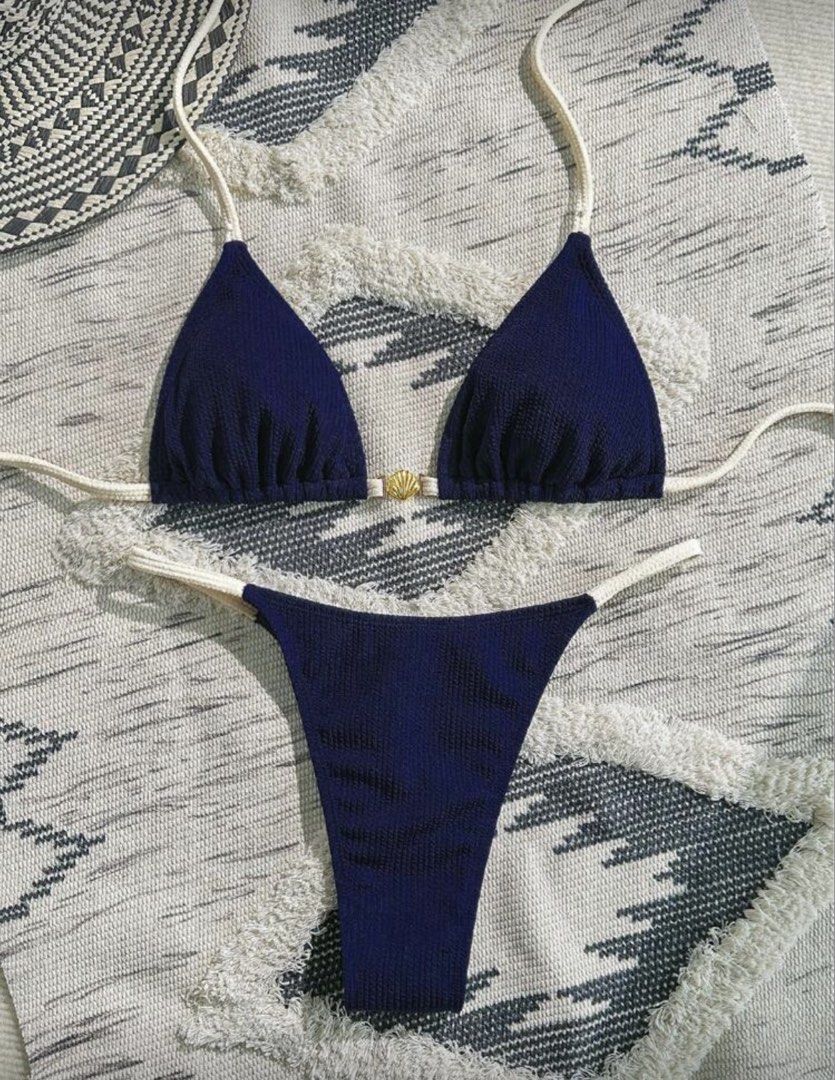 SHEIN Swimwear size XS (Category: Bikinis & Swimsuits) located in Manila. Submitted by dnll99 (Listing ID 1471058513, Image 3). Description: - worn only once - in very good condition with padding - with pouch included - size XS.