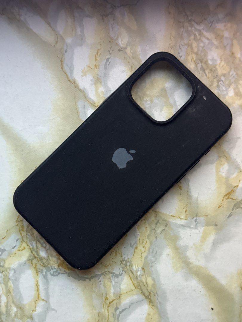 silicone case iphone 15 pro max (Category: Cases & Sleeves) located in Quezon City. Submitted by JDC_Onlineshop (Listing ID 1471090459, Image 1). Description: .