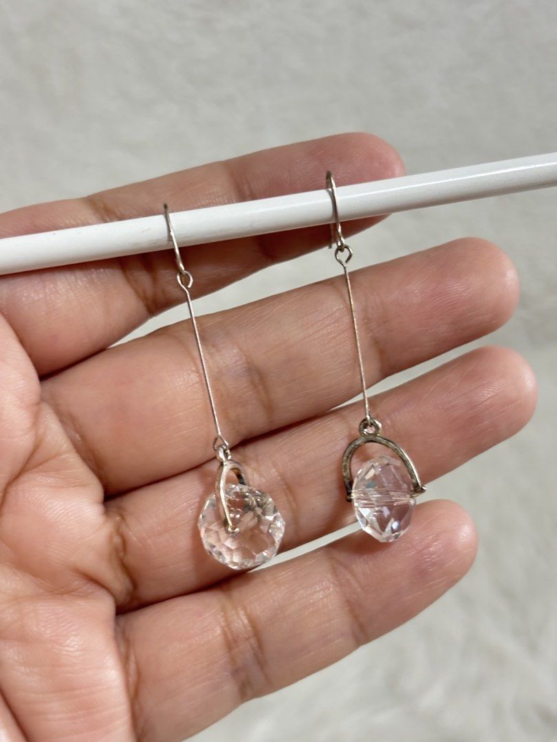 Silver-toned Drop Earrings (Category: Earrings) located in Paranaque City. Submitted by dalle_closet (Listing ID 1470987498, Image 2). Description: needs cleaning lang.