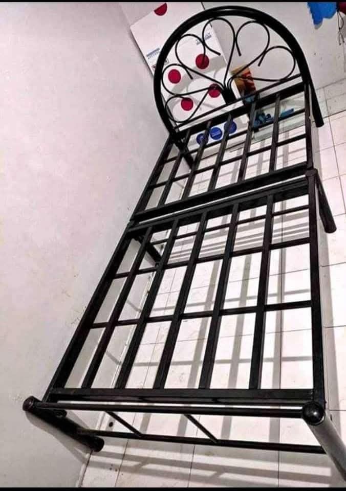 Single bed frame 092******4, (Category: Bed Frames & Mattresses) located in Manila. Submitted by swiftwhale.5a7586 (Listing ID 1470983245, Image 2). Description: DIRECT MESSAGE ME FOR MORE DETAILS ! STARTTING PRICE 750 ORDINARY FOAM MATTRESSES 💻 ACTIVE ON MESSENGER✔️ 📞(092******24) 📞(096******) LEGIT ONLINE SELLER ORDERS NOW DELIVERY LATER ❤️ 📌URATEX FOAM 📌JOLLY FOAM 📌MEGA FOAM 📌 URATEX TRIFOLD MATTRESS 📌STEEL BED 📌DOUBLE DECK 📌RTYPE 📌