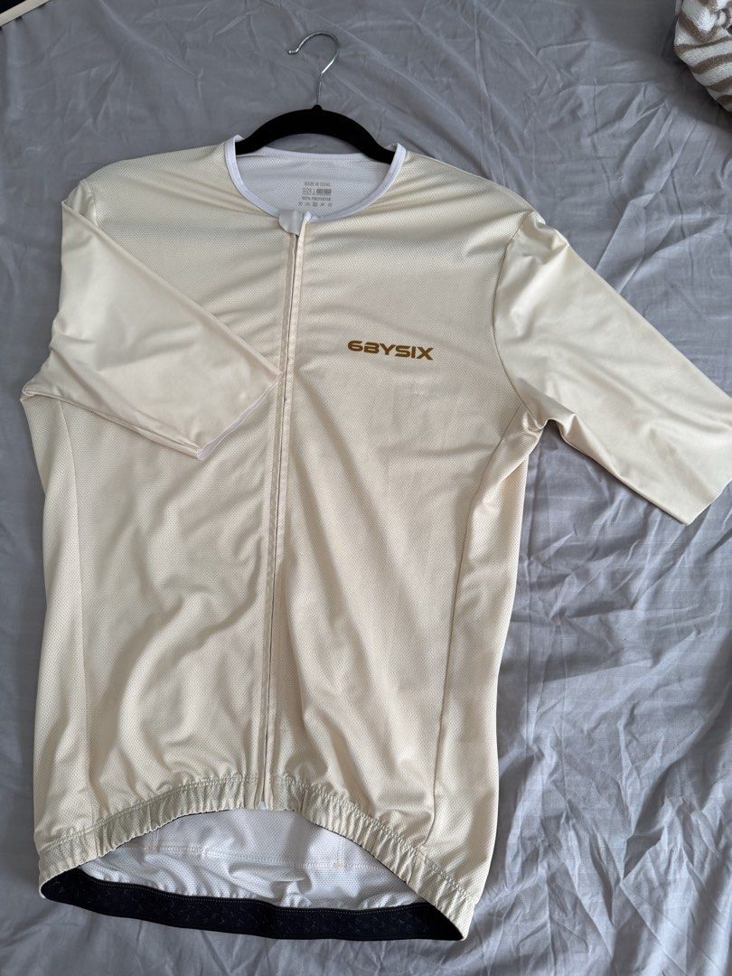 Sixbysix cycling jersey Large (Category: Bicycles) located in Bacoor. Submitted by luvtoshoppe (Listing ID 1471065110, Image 1). Description: .