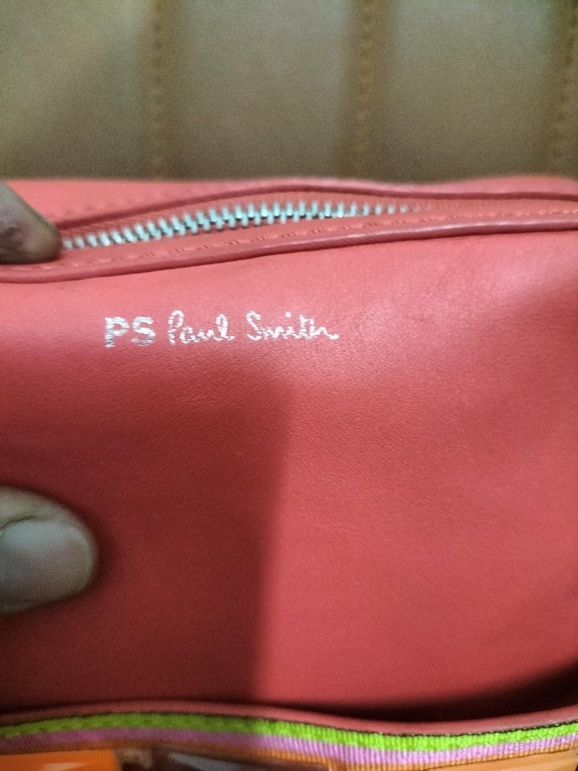 Sling bag (Category: Cross-body Bags) located in Manila. Submitted by patriciab12636 (Listing ID 1470972152, Image 3). Description: good as new.