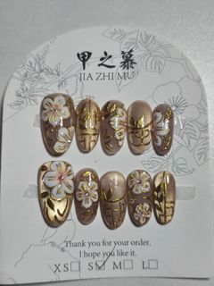 (Category: ) located in . Submitted by jangmiscloset (Listing ID 1470932690, Image 1). Description: .