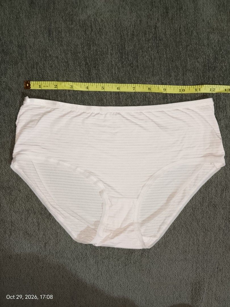 Small panty (Category: Undergarments & Loungewear) located in Manila. Submitted by truecrystal-1407 (Listing ID 1471027902, Image 3). Description: .