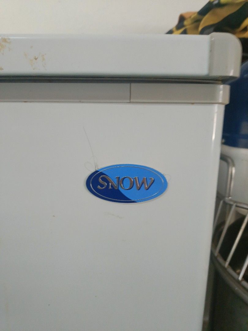 SNOW Chest Freezer Dual Temp Control 230l, TV & Home Appliances ...