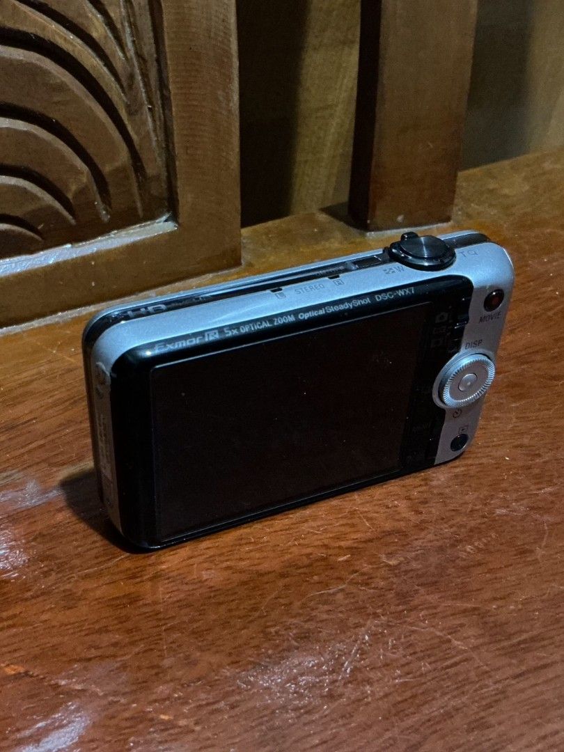 Sony Cyber-shot DSC-WX7 16.2MP Digital Camera (Category: Cameras) located in San Carlos. Submitted by otlzal (Listing ID 1470948069, Image 2). Description: - Model: Sony Cyber-shot DSC-WX7 (Silver) - Lens: Carl Zeiss Vario-Tessar - Resolution: 16.2 Megapixels - Zoom: 5x Optical Zoom - Video: High-Definition (HD) recording - Condition: Compact and pocket-friendly, great for daily use and travel RFS: Rarely used. DM for sample photos..