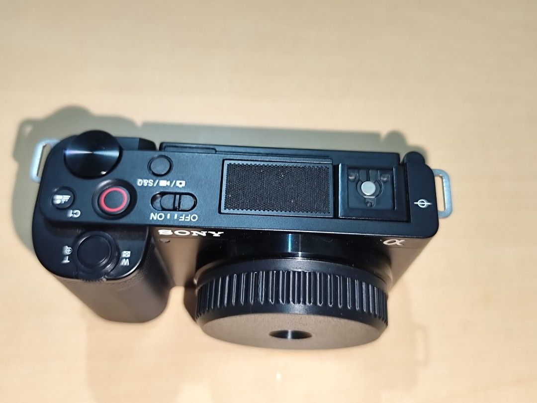 Sony Zv-e10 (Category: Cameras) located in Batangas. Submitted by collectorstarmac (Listing ID 1470852343, Image 3). Description: Sony ZVE10 mark i 2700+ sc Mint Condition Inclusions: Box and Manuals unused sony strap wrist strap Mini flash camera bag wind muff Kit Lens 32GB memory card 2bats and Charger Screen Protector cleaning Kit Lipa-Caloocan Loc meetup sm lipa or smgc.
