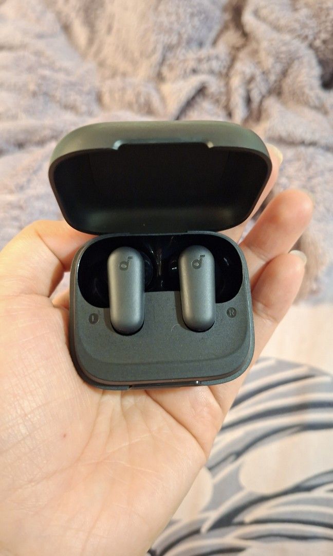 Soundcore R50i NC by Anker (Category: Earphones) located in Rizal. Submitted by shop.sunny (Listing ID 1470978476, Image 1). Description: .