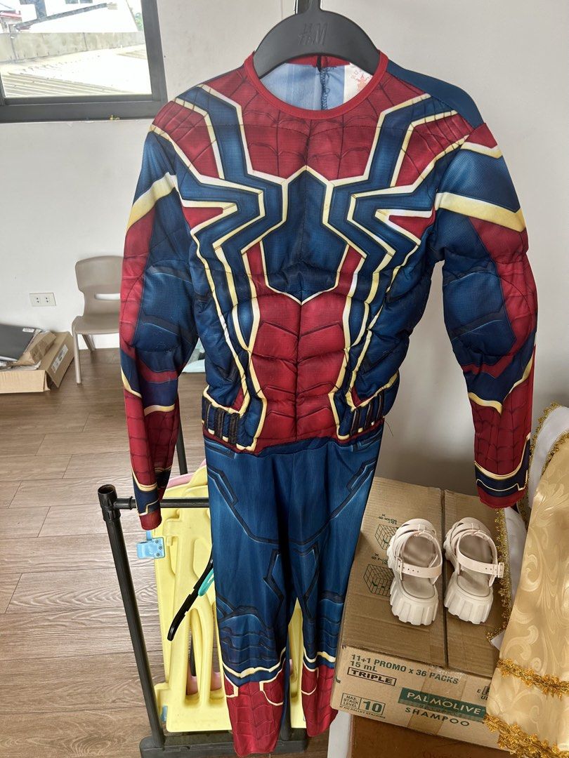 Spiderman costume for kids (Category: Babies & Kids Fashion) located in Pasig City. Submitted by nobrainer.deals (Listing ID 1471006027, Image 1). Description: for 7 to 10 years old.