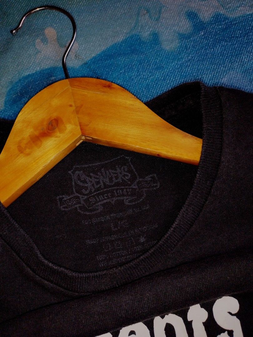 Statement / Humor Tee (Category: Tshirts & Polo Shirts ) located in Maasin. Submitted by bonitofer (Listing ID 1470951854, Image 3). Description: Statement tee by Spencer size Large verygood condition 650 + sf.