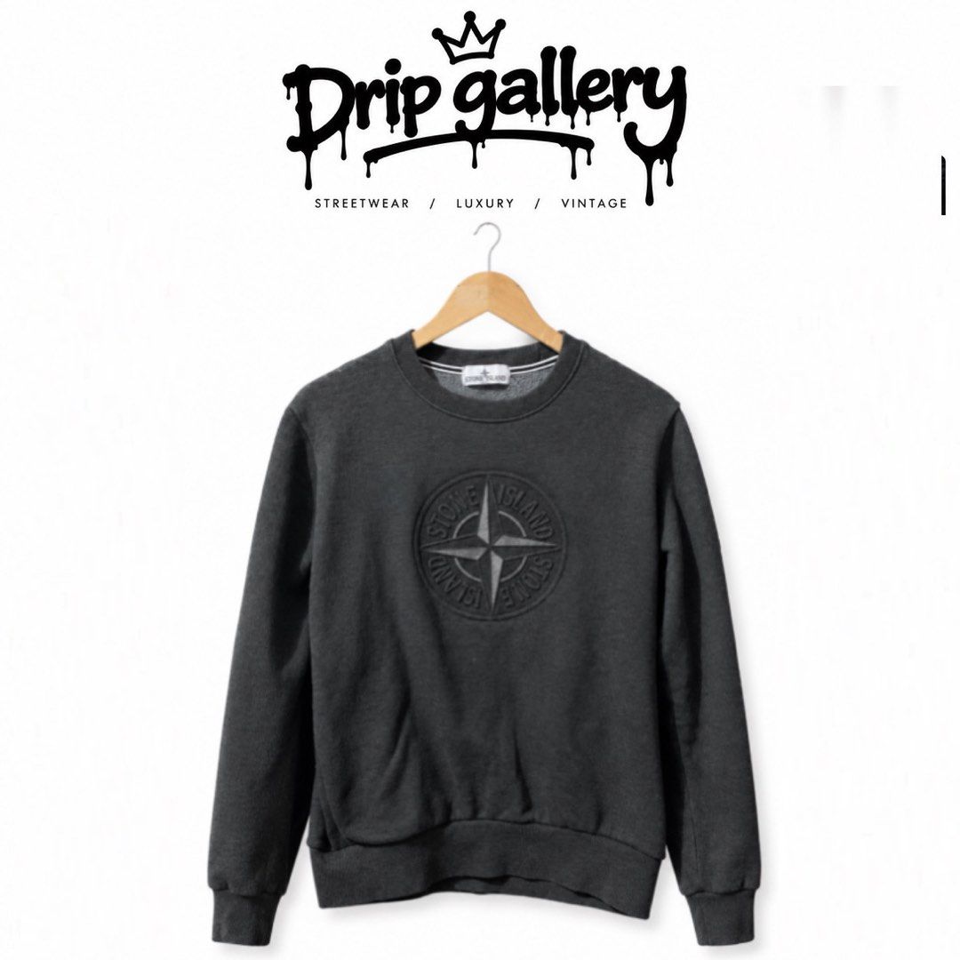 STONE ISLAND COMPASS CREWNECK (Category: Coats, Jackets and Outerwear) located in Cabadbaran. Submitted by drip_gallery (Listing ID 1470934843, Image 1). Description: 🖤 **STONE ISLAND 90s COMPASS CREWNECK** 🖤 ⚓ Vintage-inspired design with the iconic compass logo ✨ Embroidered chest detail 🧵 Classic charcoal gray colorway 💎 Rare vintage piece — perfect for streetwear enthusiasts 💰 **PRICE: ₱11,518** 🤝 **PRICE IS NEGOTIABLE!** Open for reaso