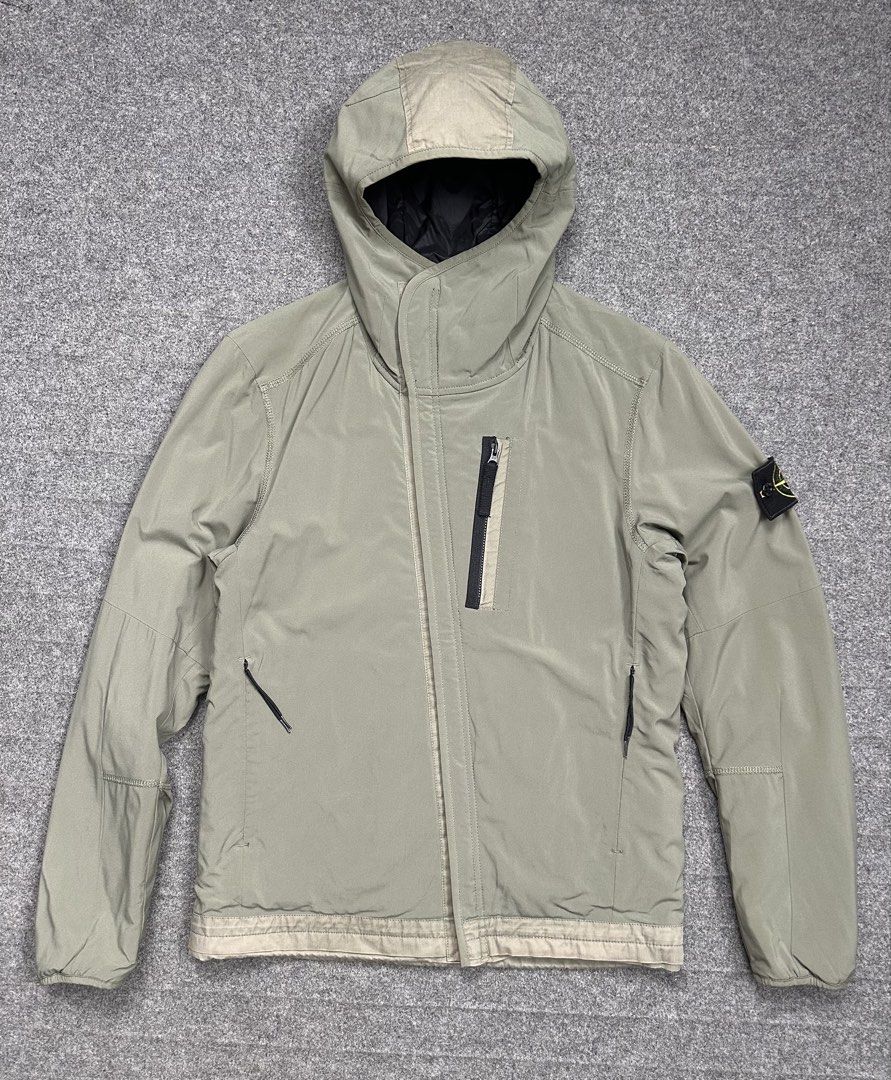 Stone Island - A/W16 Soft Shell R - Primaloft Insulation - Sage Green. (Category: Coats, Jackets and Outerwear) located in Manila. Submitted by scissor.2fifthy (Listing ID 1470938865, Image 1). Description: Stone Island - A/W16 Soft Shell R - Primaloft Insulation - Sage Green. Size: Small fits Medium (see measurement) Material: 94% Polyester - 6% Elastane 90/100 condition rate Gently used Flaw: Minor sign of usage only and small dirt at sleeve Ve