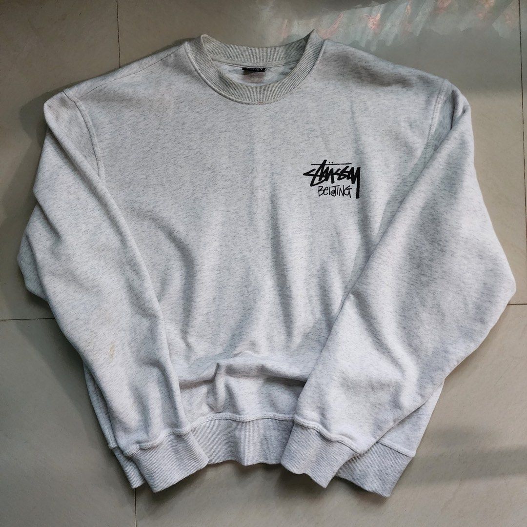 Stussy “Beijing” Chapter Crewneck Sweatshirt (Category: Coats, Jackets and Outerwear) located in Asingan. Submitted by add2kurt (Listing ID 1470968541, Image 2). Description: Dimensions Size Medium on tag Width: 24 inch Length: 27 inch Issue: washable stain check on last 2 image.