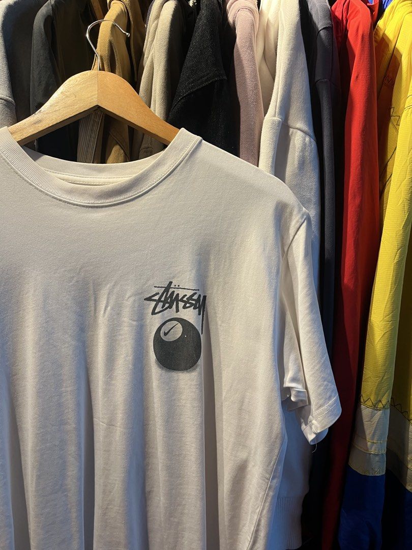 Stussy x nike (Category: Tshirts & Polo Shirts ) located in Bislig. Submitted by samstreet-out (Listing ID 1470951201, Image 3). Description: Nike x stussy Excellent condition Issue pinhole 9.8 colorate 21x27.