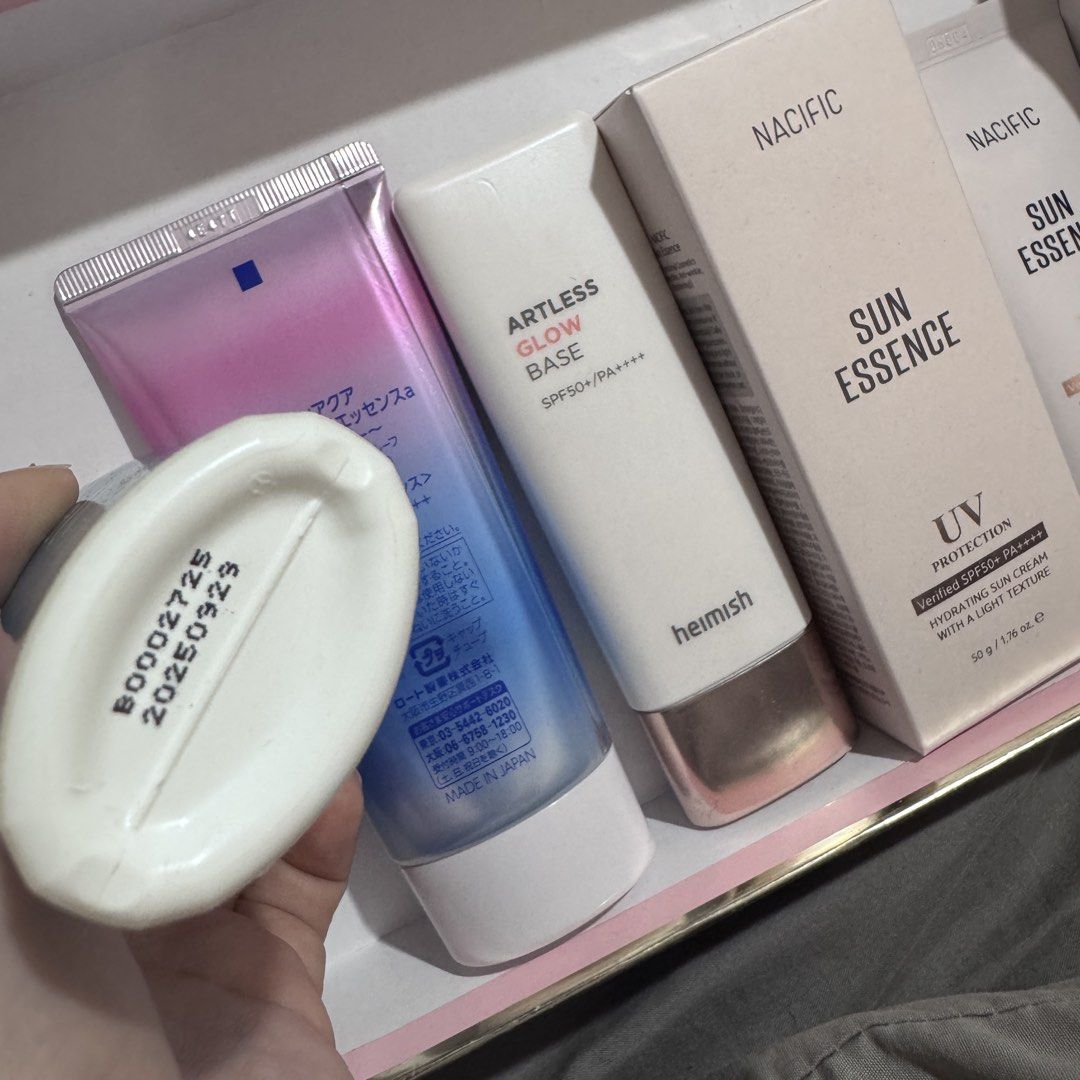 Sunscreen Bundle - Skin Aqua, Heimish, Biore, Nacific (Category: Face Care) located in Cainta. Submitted by kei_21 (Listing ID 1471014356, Image 2). Description: 👉 Discount if you take all 👈 - Set of 4 bestselling Japanese & Korean sunscreens - Includes: Skin Aqua Tone Up UV Essence, Heimish Artless Glow Base, Biore UV Aqua Rich Watery Gel, and Nacific Sun Essence - Perfect for daily sun protection and glowing skin Decluttering All guaranteed o