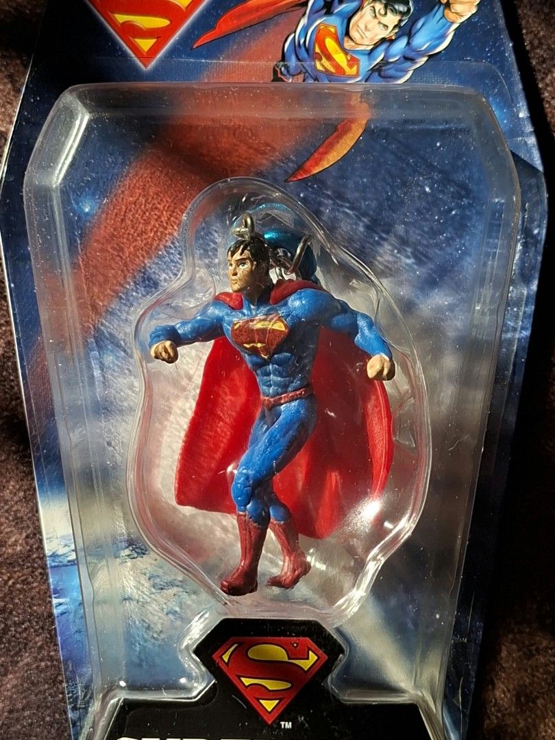 Superman Keyring Figure Collectible (Category: Character Goods) located in Manila. Submitted by juanbisentea (Listing ID 1471002920, Image 2). Description: 🦸‍♂️For sale Superman Keyring / Bag Charm (Brand New / Sealed) Price: ₱249 only + SF Location: Montalban, Rizal Mop: GCash only Mod: J&T Express only First to PM / Mine gets it! 💥📦.