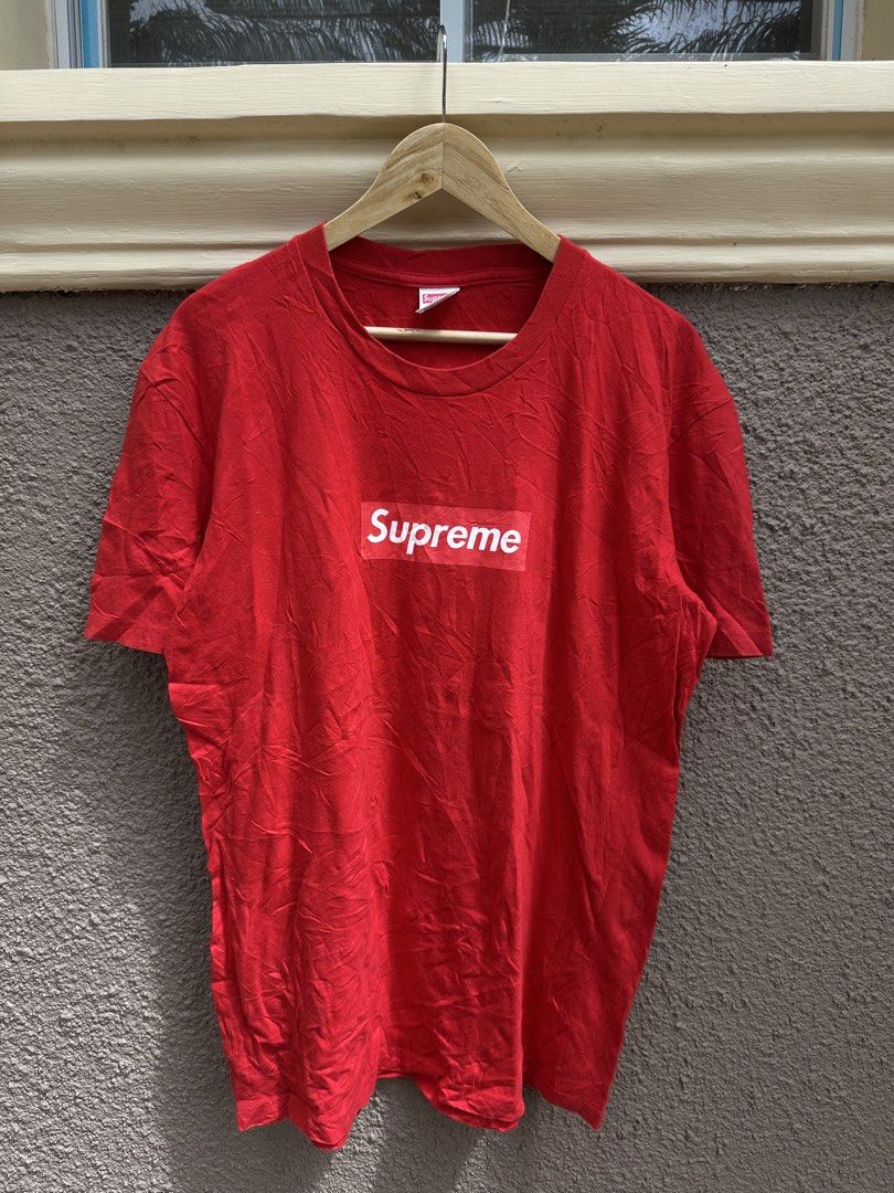 Supreme 20th Anniversary (Category: Activewear) located in Alitagtag. Submitted by bhthrift_30 (Listing ID 1471076393, Image 1). Description: Supreme 20th anniversary Large 1200 freeship Dm📩.