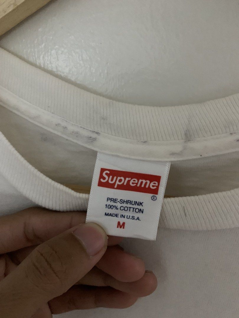 Supreme legit (Category: Formal Shirts) located in Quezon City. Submitted by bzgettinpaid (Listing ID 1471081173, Image 3). Description: .