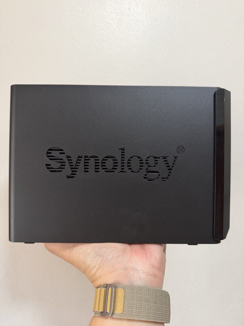 Synology DS220+ NAS (Network Attached Storage) (Category: Networking) located in Quezon City. Submitted by --ro-- (Listing ID 1470937803, Image 3). Description: Synology DS220+ NAS (Network Attached Storage) Pickup @ New Manila, QC.
