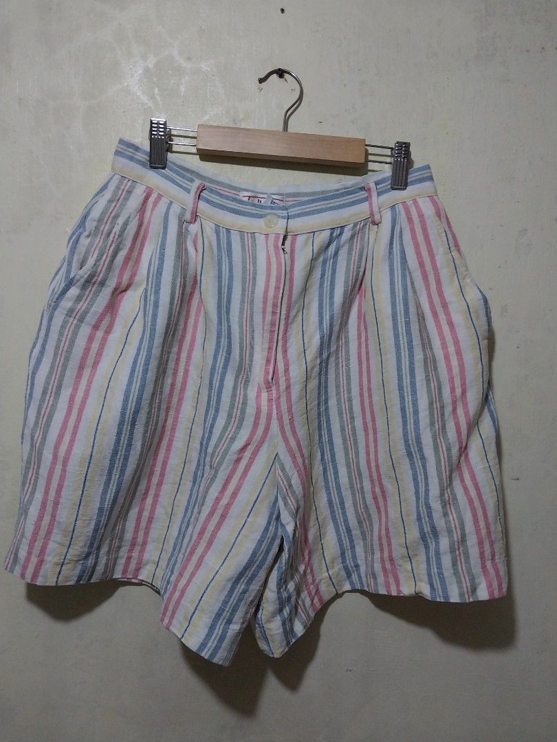 Talbots Striped Casual Shorts Multi-color (Category: Shorts) located in Manila. Submitted by PrinceDani.Clothing (Listing ID 1471093421, Image 2). Description: talbots linen blend stripes shorts Size 28in waist 28in length excellent condition .