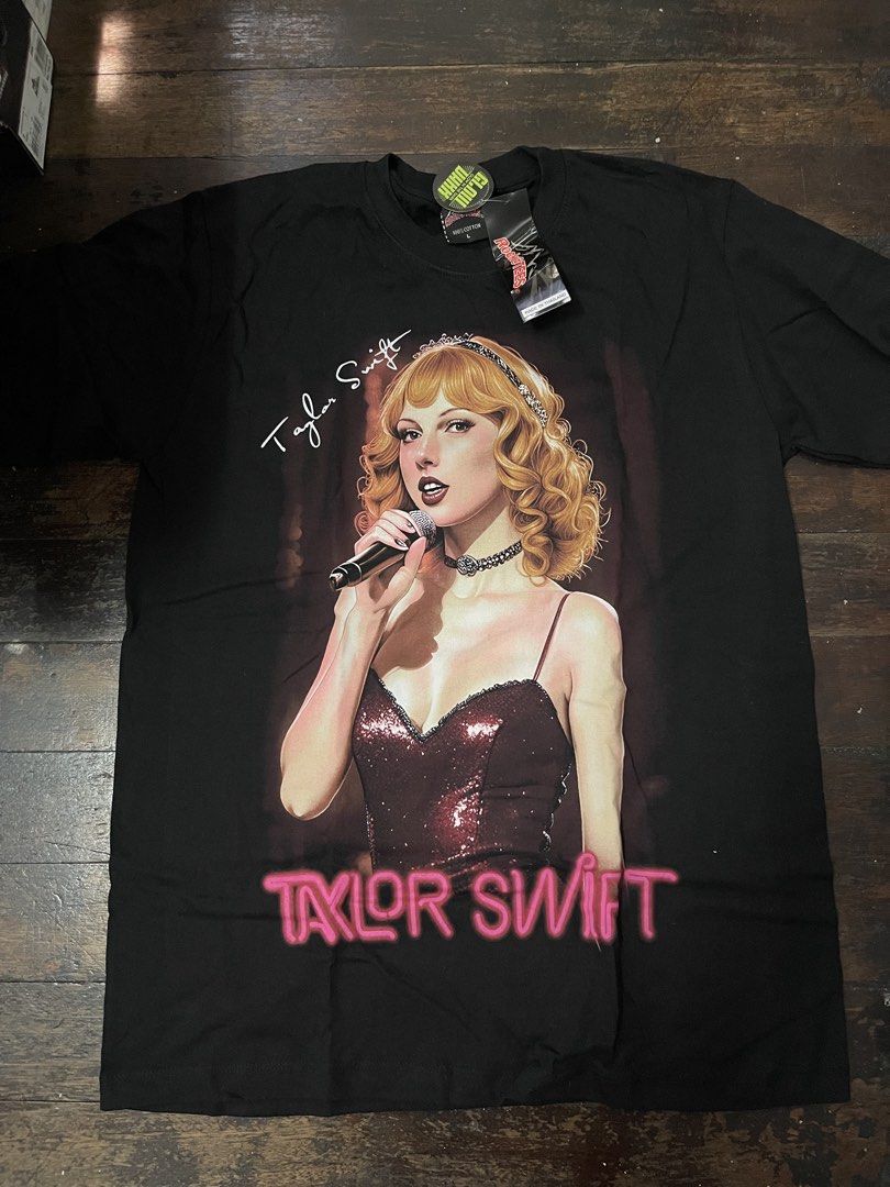 Taylor Swift black graphic shirt size large (Category: Shirts) located in Manila. Submitted by radvelarde (Listing ID 1470984638, Image 1). Description: .