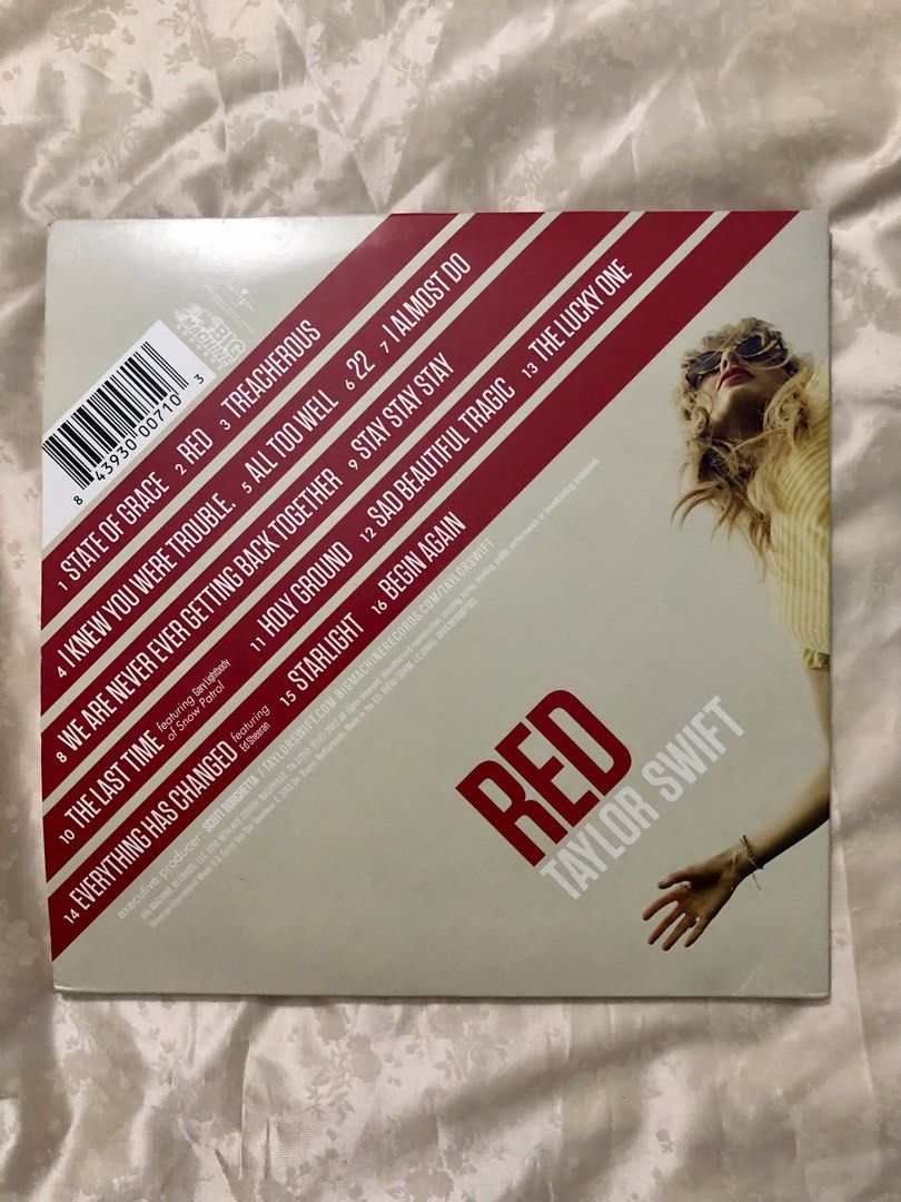 Taylor Swift Red Vinyl (Category: Vinyls) located in Magalang. Submitted by kdebo (Listing ID 1471028222, Image 2). Description: - Bought from UAE - Vinyls were never used - Item is not brand new; manage your expectations before buying - Flaws: front cover and side edges has creases, bottom edge has scuff marks - GCash/BPI - J&T/LBC - Pampanga.