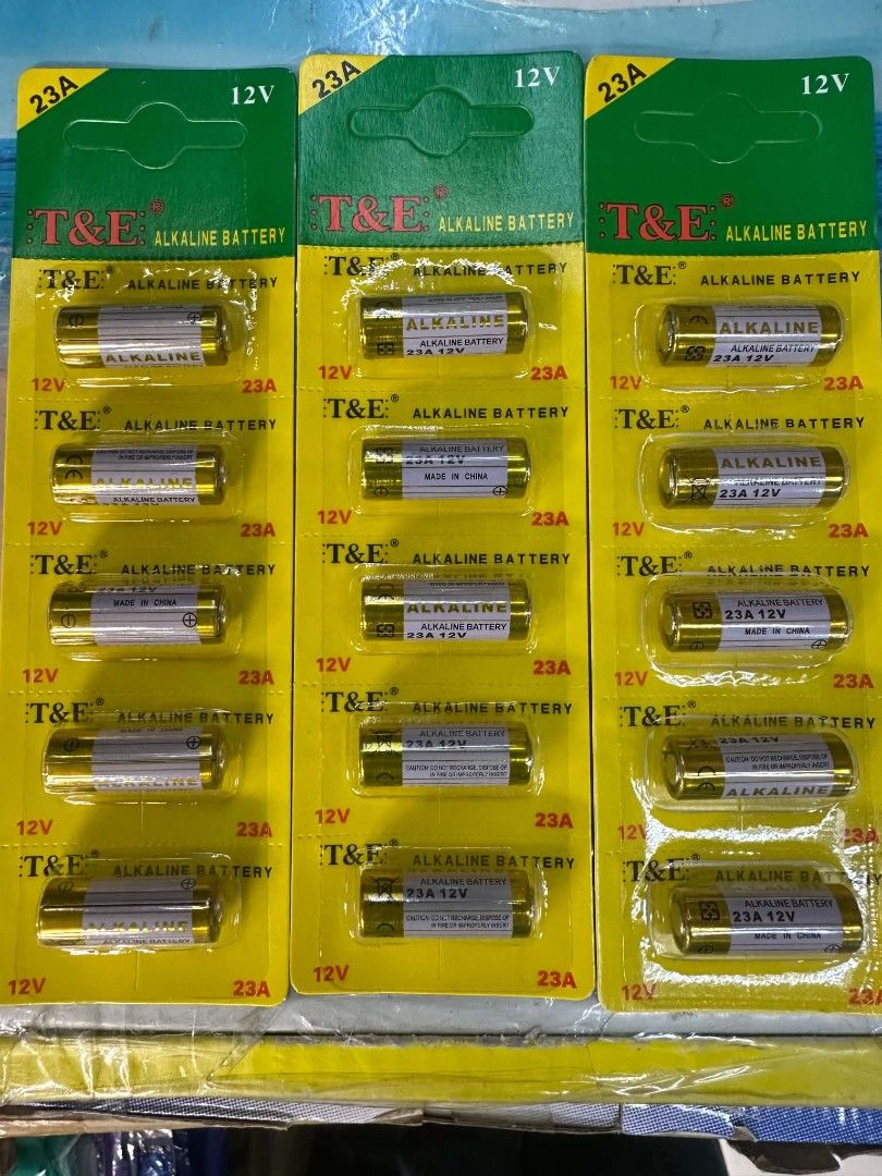 T&E 23A 12V Alkaline Batteries 3 Packs (Category: Batteries & Chargers) located in Manila. Submitted by ericklee23 (Listing ID 1471015983, Image 1). Description: - Brand: T&E - Type: 23A 12V Alkaline Batteries - Quantity: 3 packs (5 batteries per pack, 15 pieces total) - Compatibility: Ideal for remote controls, garage door openers, and small electronic devices - Condition: Brand new, sealed in original blister packaging.