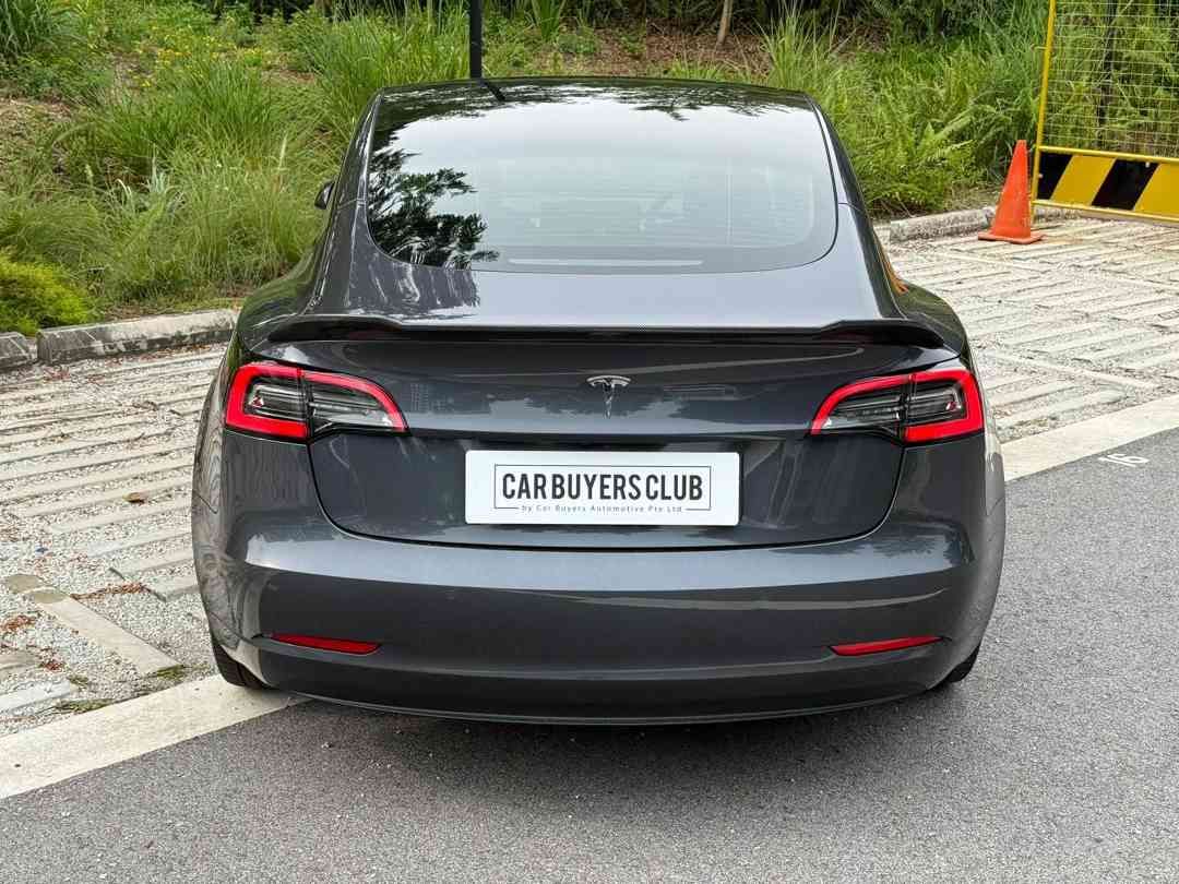 Tesla Model 3 Electric Standard Range (A) (Category: Used Cars) located in Singapore. Submitted by carbuyersclub (Listing ID 1469831814, Image 3). Description: CarBuyers Club SG #1 Tesla reseller, 570+ Google reviews, SGCM Premium Dealer 2026! Massive cash rebate of $17k to grab at the end of COE! Vehicle is equipped with 8 years battery warranty from Tesla till Dec 2029 for absolute piece of mind. Why pay more for petrol when you get so much mor