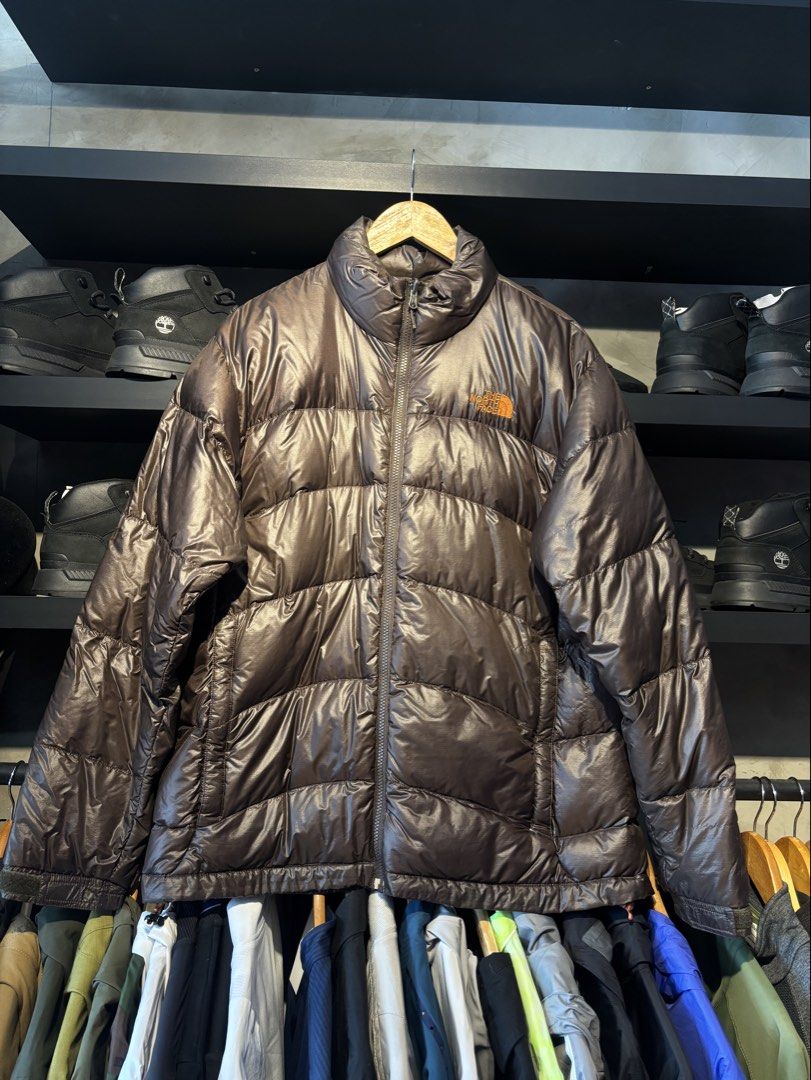 The North Face Men’s Puffer Jacket Large (Category: Coats, Jackets and Outerwear) located in San Fernando. Submitted by kayemanalac_05 (Listing ID 1471002576, Image 1). Description: Large L27 W24.