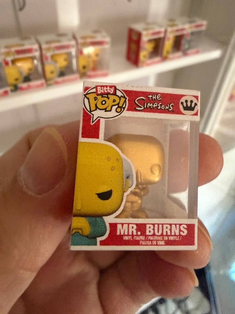 The Simpsons Figures Collection Bitty POP (Category: Designer & Blind Box Toys) located in Caloocan City. Submitted by silentdragon_931b8a (Listing ID 1470995534, Image 2). Description: - Complete set of The Simpsons Funko Pocket Pop figures - Includes favorite characters like Bart, Lisa, Mr. Burns, Moe, Itchy, Scratchy, and more - Comes with original mini boxes for each figure - Includes a clear, wall-mounted display case to prevent dust - Ready