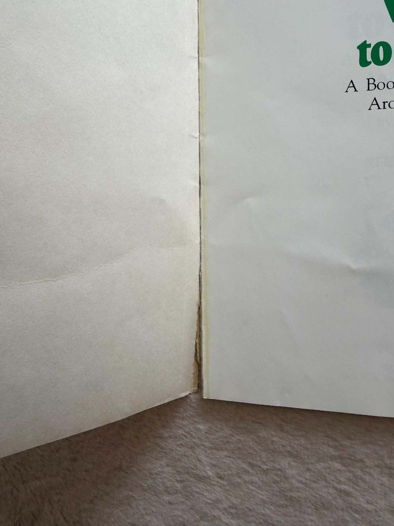 This Is The Way We Got To School - Edith Baer (Category: Children's Books) located in Santiago. Submitted by bookworm_club (Listing ID 1470941471, Image 2). Description: 📚no cancellation, return or exchange. 📚secondhand books. some books are in good condition while some has minimal flaws (foxing, creases, dog-eared pages, etc.) 📚reasonable haggling is allowed. 💰MOP: For same day pickup - CASH & BANK TRANSFER For shipping or scheduled pickup -