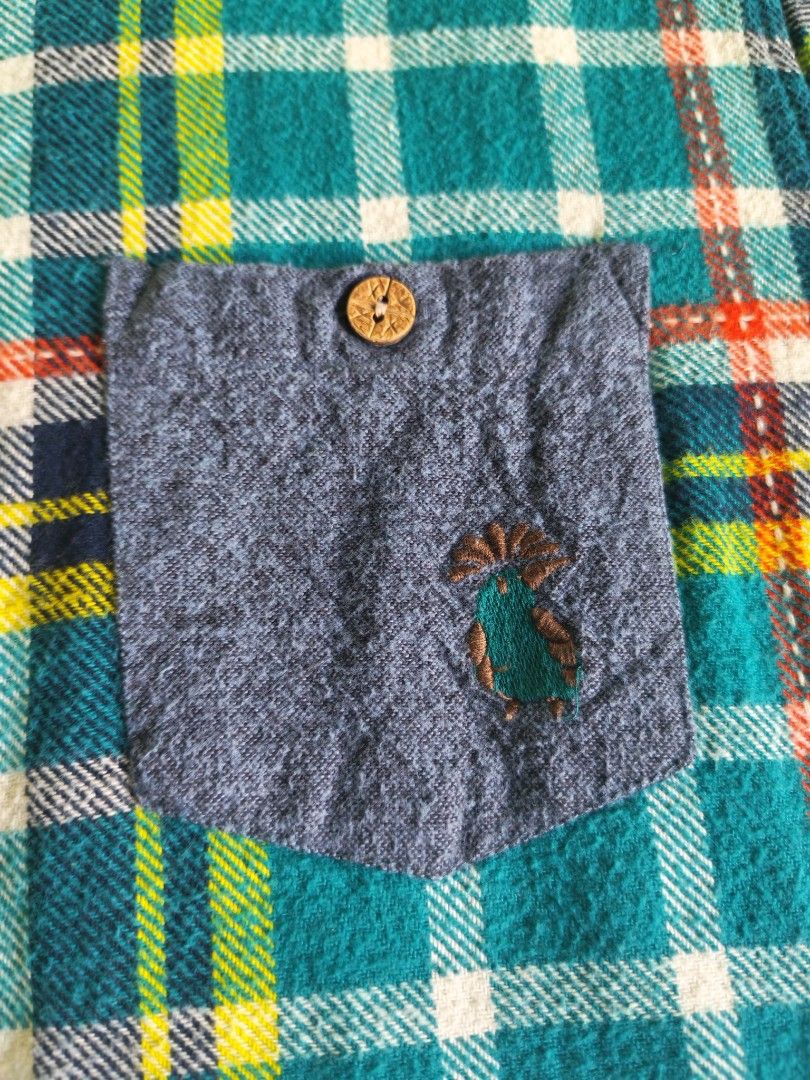 Titicaca flannel shirt (Category: Tshirts & Polo Shirts ) located in Las Pinas. Submitted by thriftkid_26 (Listing ID 1471029492, Image 3). Description: Titicaca flannel shirt Japanese brand Size: L Dimes:W26" xL20" In good condition 680+sf Can ship via J&t.