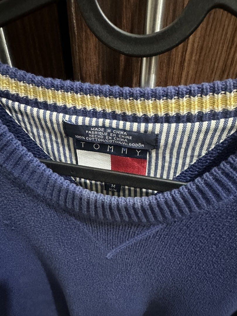 Tommy Hilfiger Navy Blue Sweater (Category: Formal Shirts) located in Manila. Submitted by declutterwme_jj (Listing ID 1471055951, Image 2). Description: Too long :( bought it on ig (3500).