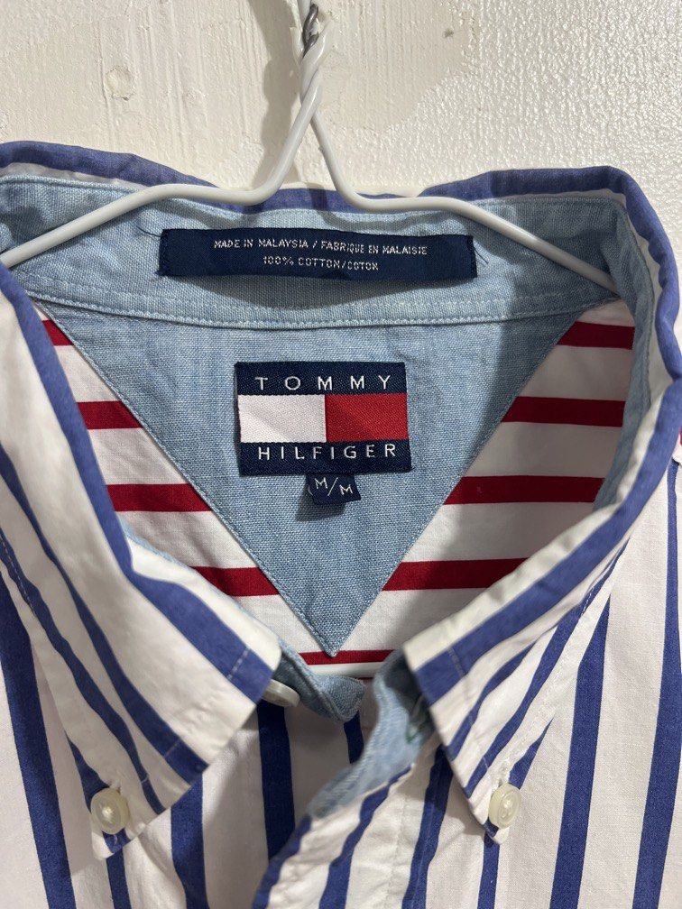 Tommy Hilfiger oversized polo (Category: Others Tops) located in Las Pinas. Submitted by gaeley (Listing ID 1470945548, Image 2). Description: super pretty on actual M on tag b: 24" armpit to armpit l: 30".