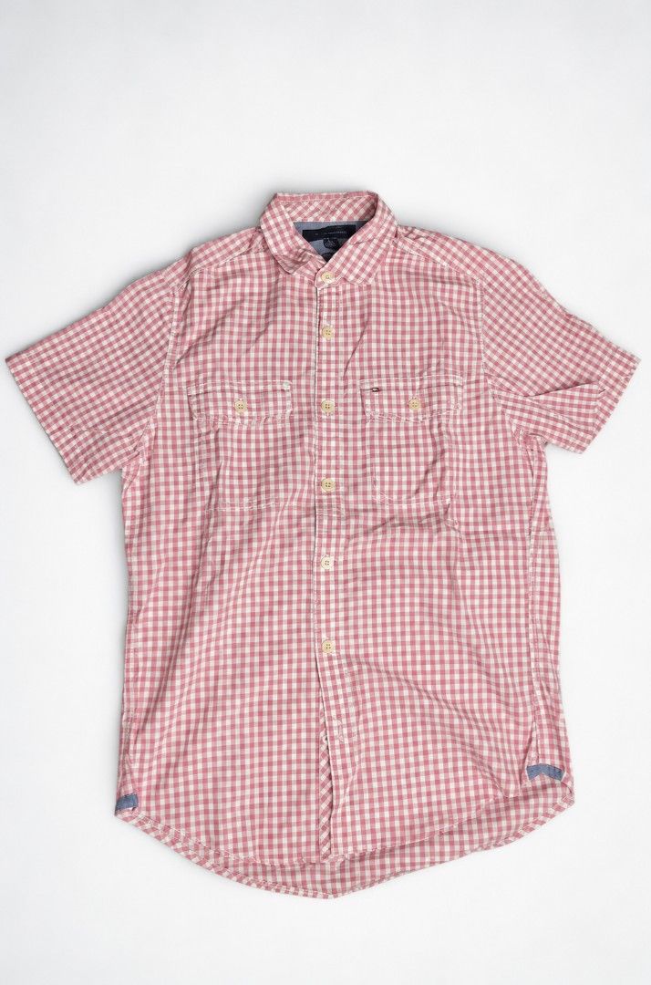 Tommy Hilfiger Plaid Polo (Category: Tshirts & Polo Shirts ) located in Manila. Submitted by yvl.mnl (Listing ID 1470974172, Image 1). Description: 19x29 no issue @yvl.mnl on IG.