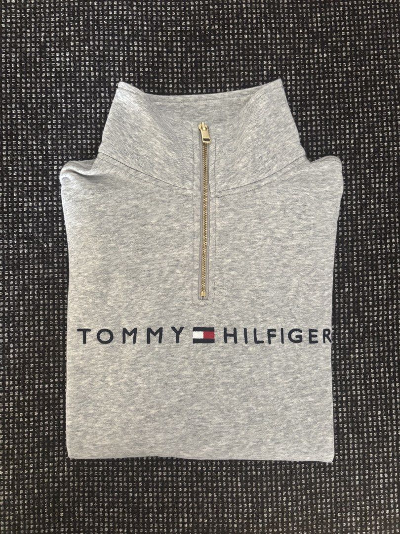 Tommy Hilfiger Quarter Zip Sweatshirt Size S (Category: Longsleeves) located in Mandaluyong City. Submitted by kthln (Listing ID 1470966288, Image 1). Description: - Brand: Tommy Hilfiger - Style: Half-zip pullover sweatshirt Used only once .