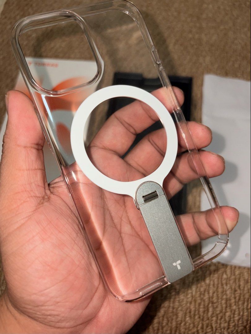 TORRAS Lpro Phone Case Iphone 17 (Base) (Category: Cases & Sleeves) located in Antipolo. Submitted by daddywill (Listing ID 1471075962, Image 2). Description: Torras Lpro Ostand Crystal Clear Phone Case For Iphone 17 (Base Model) Brandnew never use Complete Srp: 1,700 For Sale: 900 Antipolo location Ship / Pick up ✅.