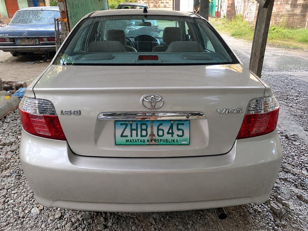 Toyota Vios 1.5 G (A) (Category: Used Cars) located in Manila. Submitted by rheona_barcelona (Listing ID 1471026846, Image 3). Description: Silver Toyota Vios 1.5 G with automatic transmission and gasoline engine. Affordable and practical for daily use. Message me for more details and inquiries. Serious buyers are welcome!.