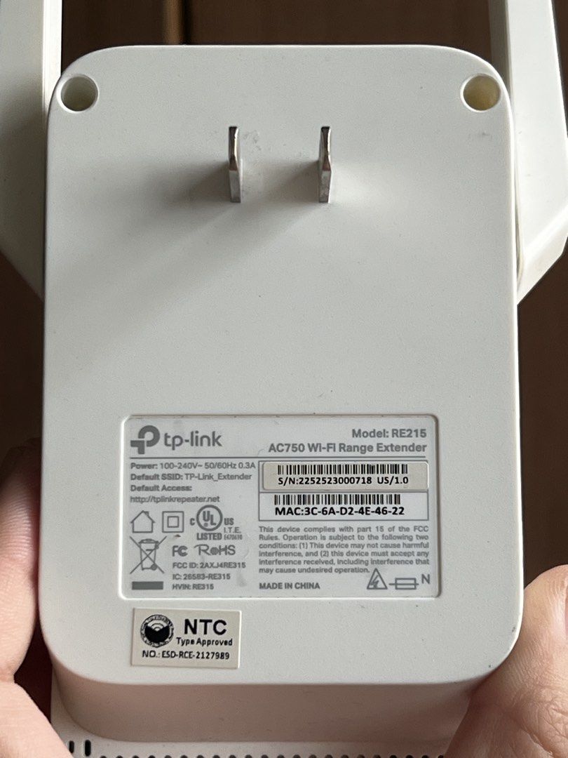 TP-Link RE215 AC750 Wi-Fi Range Extender (Category: Other Accessories) located in Manila. Submitted by honey.001 (Listing ID 1470954284, Image 2). Description: * Brand: TP-Link * Model: RE215 * Type: Wi-Fi Range Extender * Wi-Fi Standard: AC750 * Dual Band: 2.4GHz and 5GHz * Antennas: 2 external antennas * Power Input: 100–240V, 50/60Hz * Color: White * Condition: Pre-owned TP-Link RE215 AC750 Wi-Fi Range Extender. Dual band support for 2.4GHz an