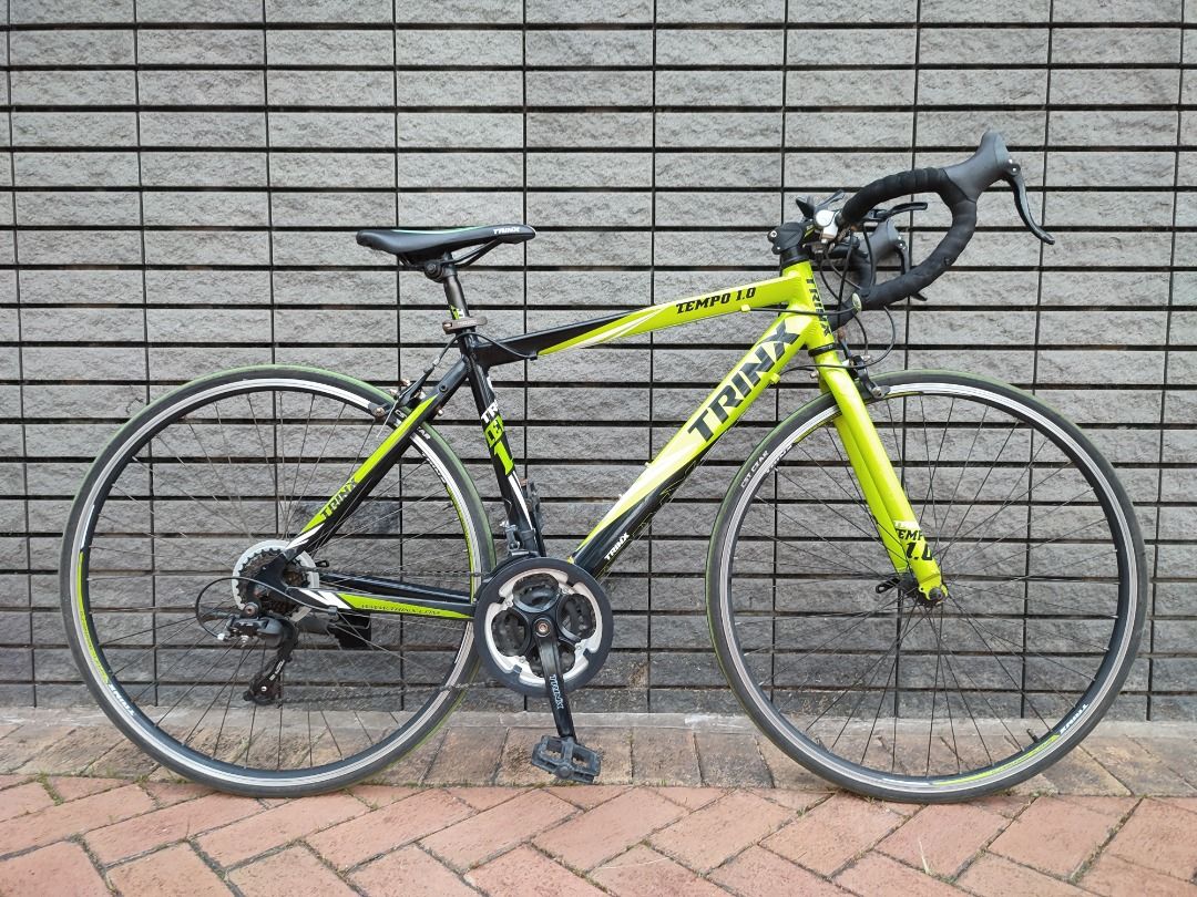 Trinx 鋁合金公路車, 運動產品, 單車及配件, 單車 - Carousell