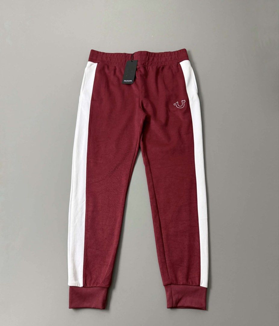 TRUE RELIGION CUFFED JOGGER SWEATPANTS (Category: Joggers) located in Guagua. Submitted by sweetboyy (Listing ID 1471069047, Image 1). Description: TRUE RELIGION CUFFED JOGGER SWEATPANTS EXCELLENT CONDITION SIZE LARGE ON TAG DIMES: WAISTLINE 34-36 / LENGTH 39.