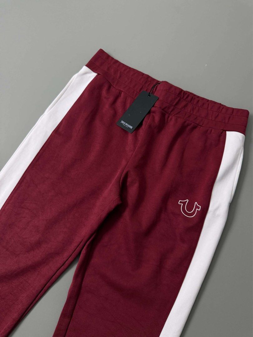 TRUE RELIGION CUFFED JOGGER SWEATPANTS (Category: Joggers) located in Guagua. Submitted by sweetboyy (Listing ID 1471069047, Image 2). Description: TRUE RELIGION CUFFED JOGGER SWEATPANTS EXCELLENT CONDITION SIZE LARGE ON TAG DIMES: WAISTLINE 34-36 / LENGTH 39.