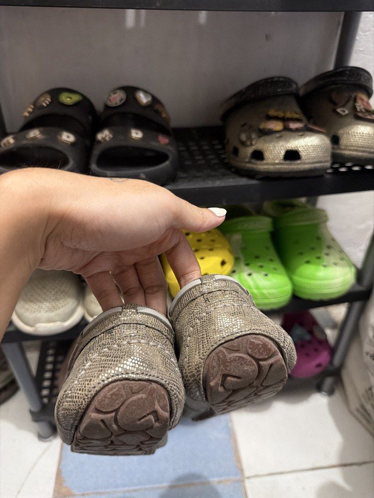 UGG Topsider EU 38 (Category: Shoe inserts) located in Rizal. Submitted by rashamd (Listing ID 1471050962, Image 3). Description: Slightly negotiable US 7 EU 38.